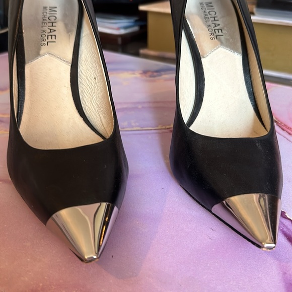 Michael Kors, Size 7 Black w Silver toe, silver heel - Picture 3 of 11